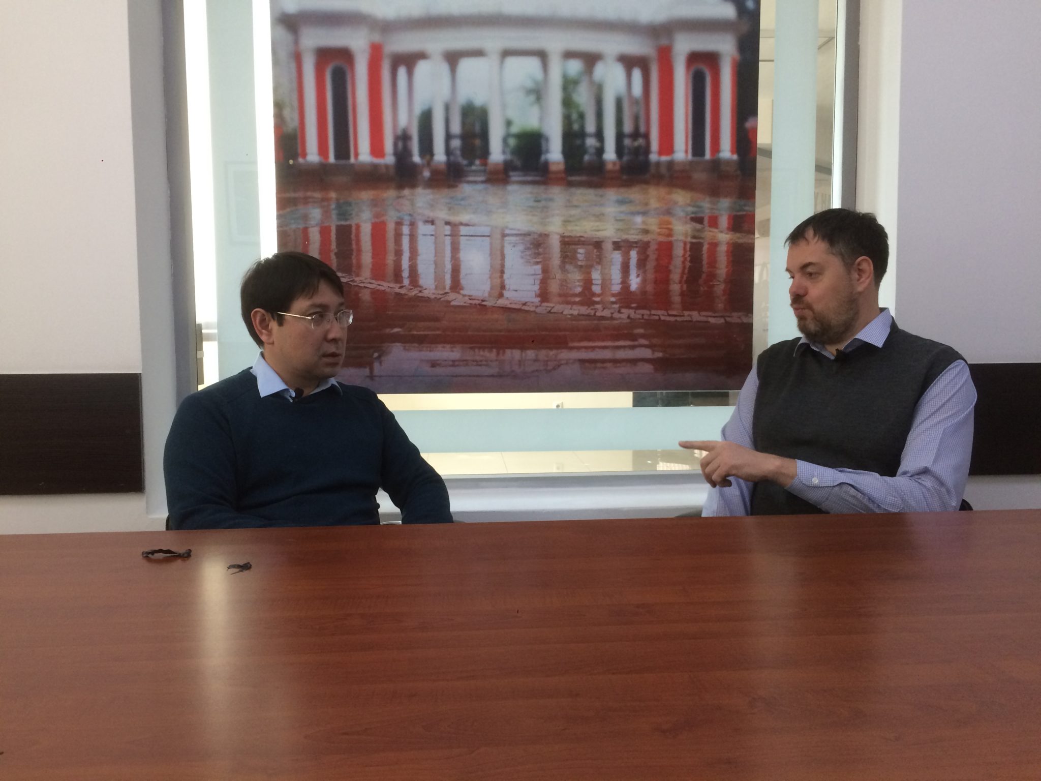 «Транзит власти в России» Аскар НУРША и Андрей ЧЕБОТАРЕВ