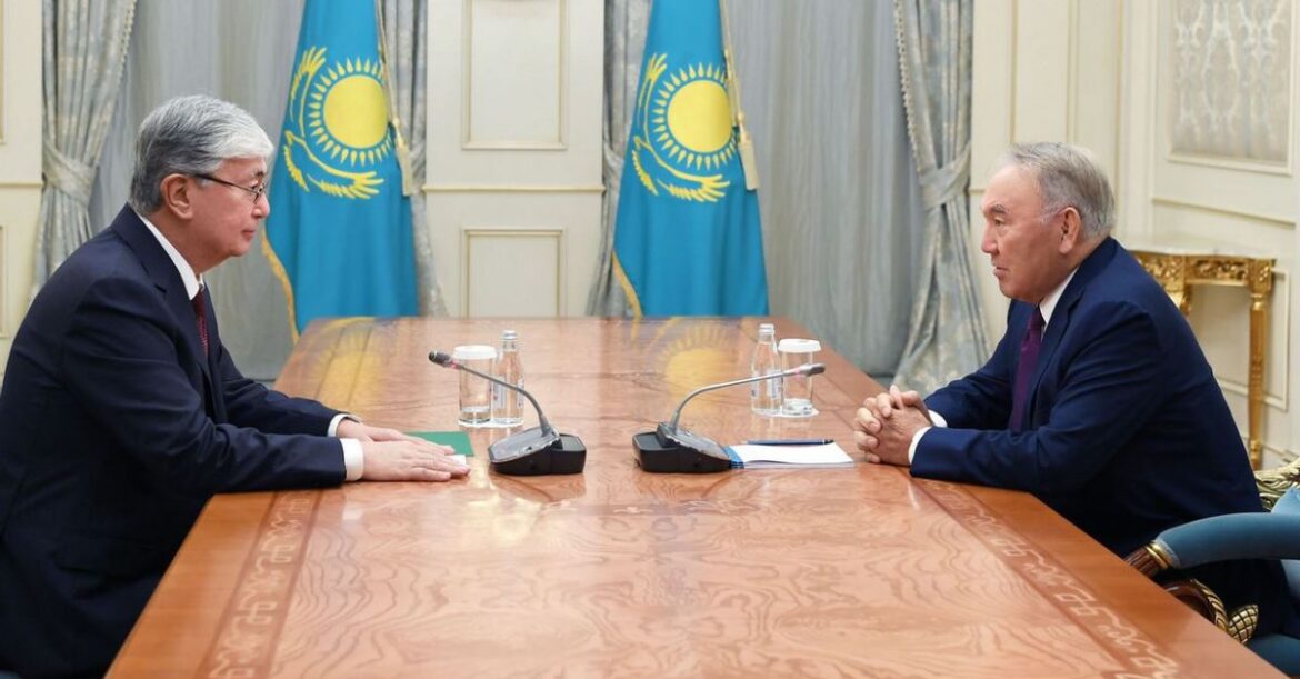 Токаев должен арестовать Назарбаева