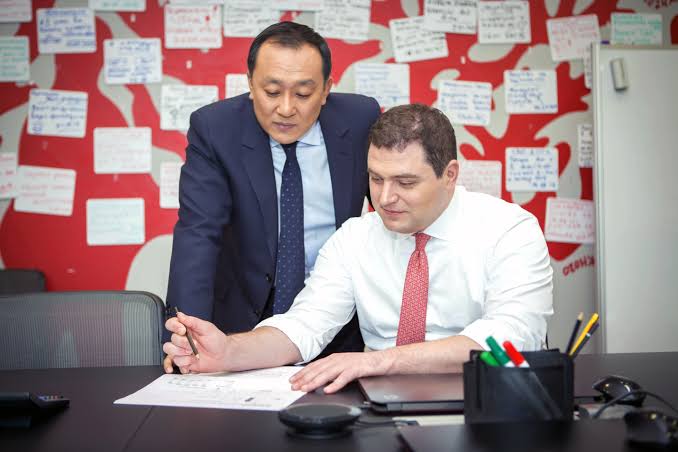 КАСПИБАНК ПРЕДЛАГАЕТ ДОБРОВОЛЬНО СДАТЬ ВАШИ ОТПЕЧАТКИ?!